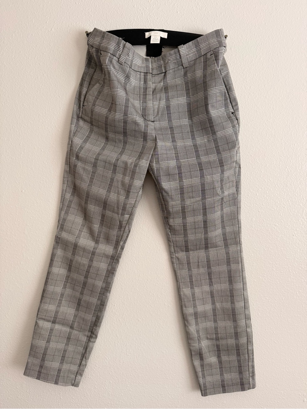 H&M Gray Plaid Tapered Dress Pants